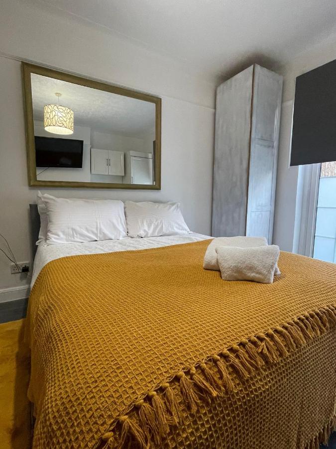 Beautiful Private Rooms In London Central Willesden Green Londres Exterior foto