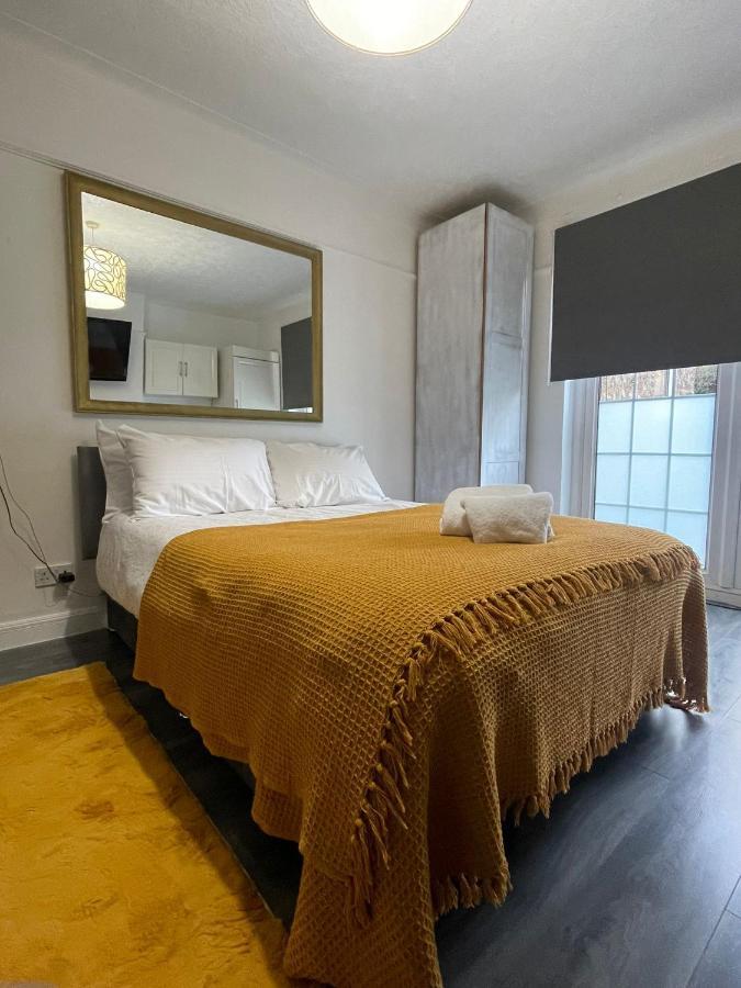 Beautiful Private Rooms In London Central Willesden Green Londres Exterior foto