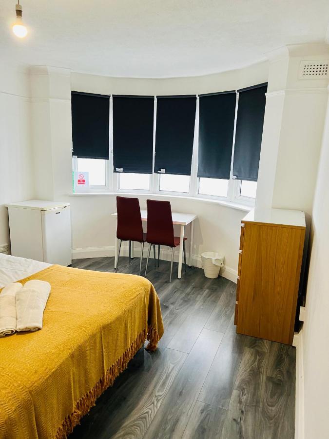 Beautiful Private Rooms In London Central Willesden Green Londres Exterior foto